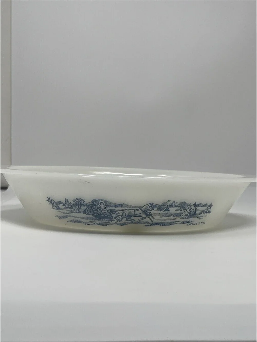 Vintage Glasbake Currier Ives Oval Glass J-2352 Divided Casserole Horse Sleigh